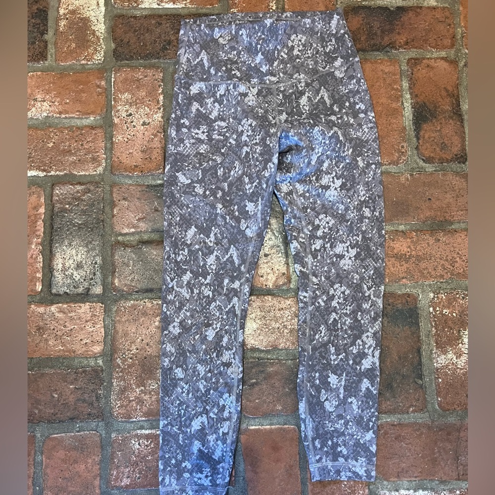 Lululemon wunder train legging